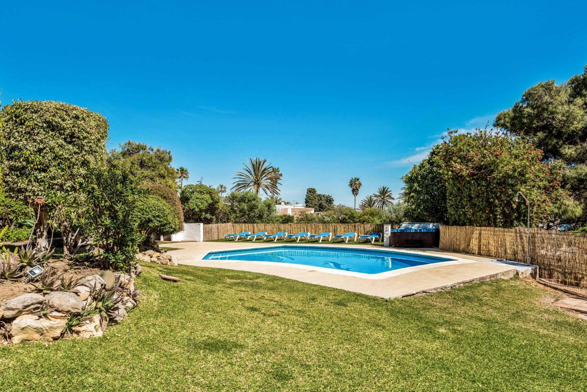 Villa Casillo Estepona Exterior photo